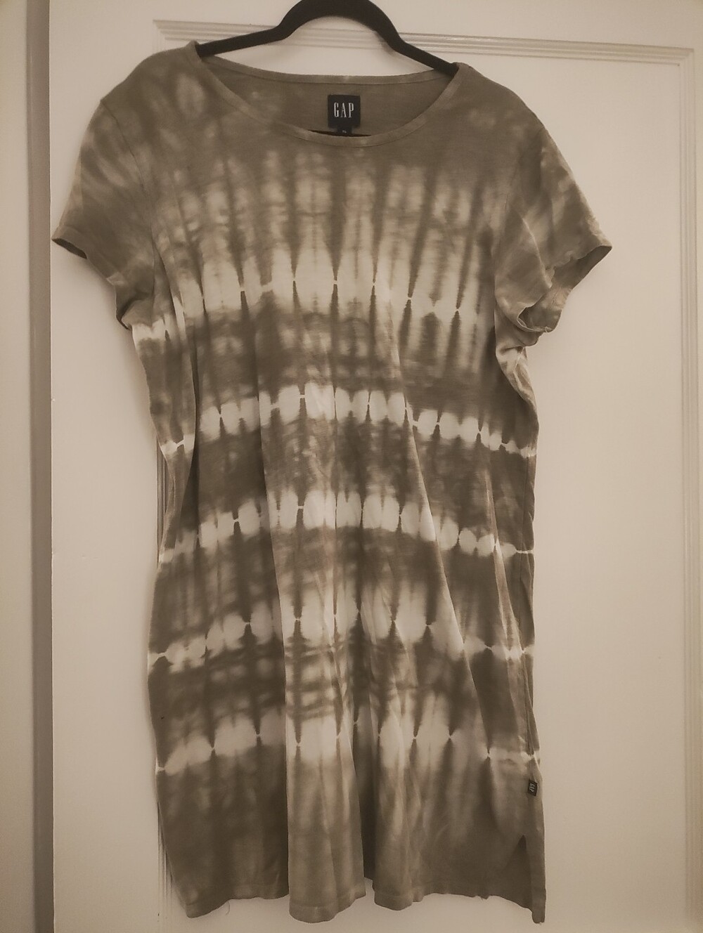 GAP XL Tie Dye T-Shirt Dress Olive Beach Vacation Travel Boho Midi